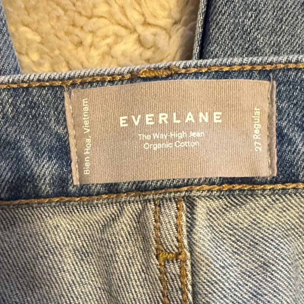 Everlane Light Blue Button-Fly Jeans - Picture 3 of 10